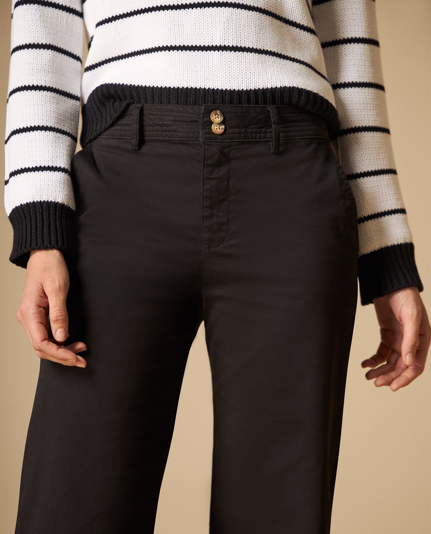 Pantalón straight leg clásico - Negro