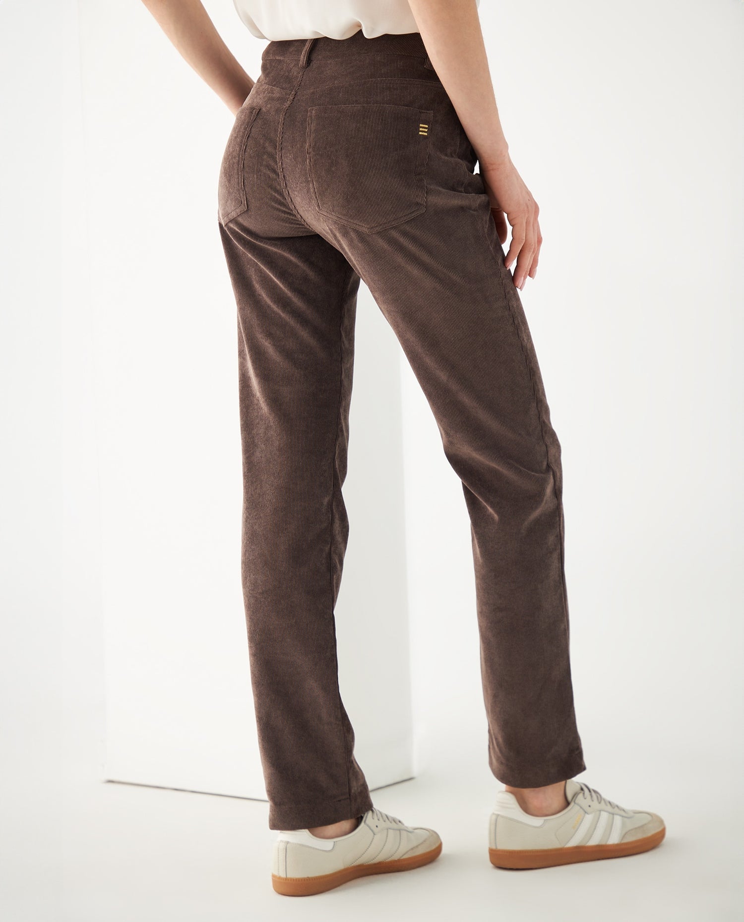 Pantalón en corduroy para mujer - Café