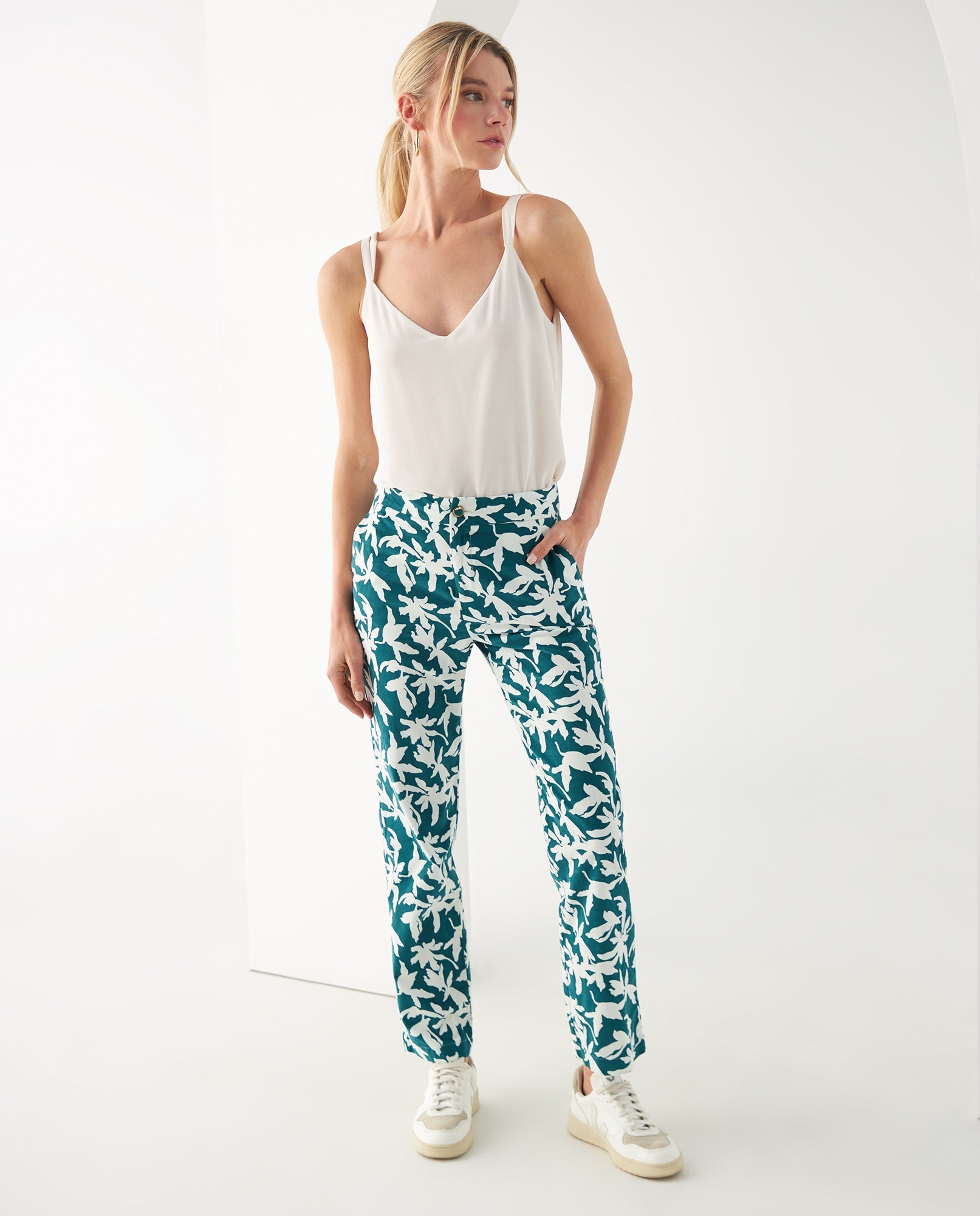 Pantalón para mujer estampado - Verde 34_432F006_VER185322_0