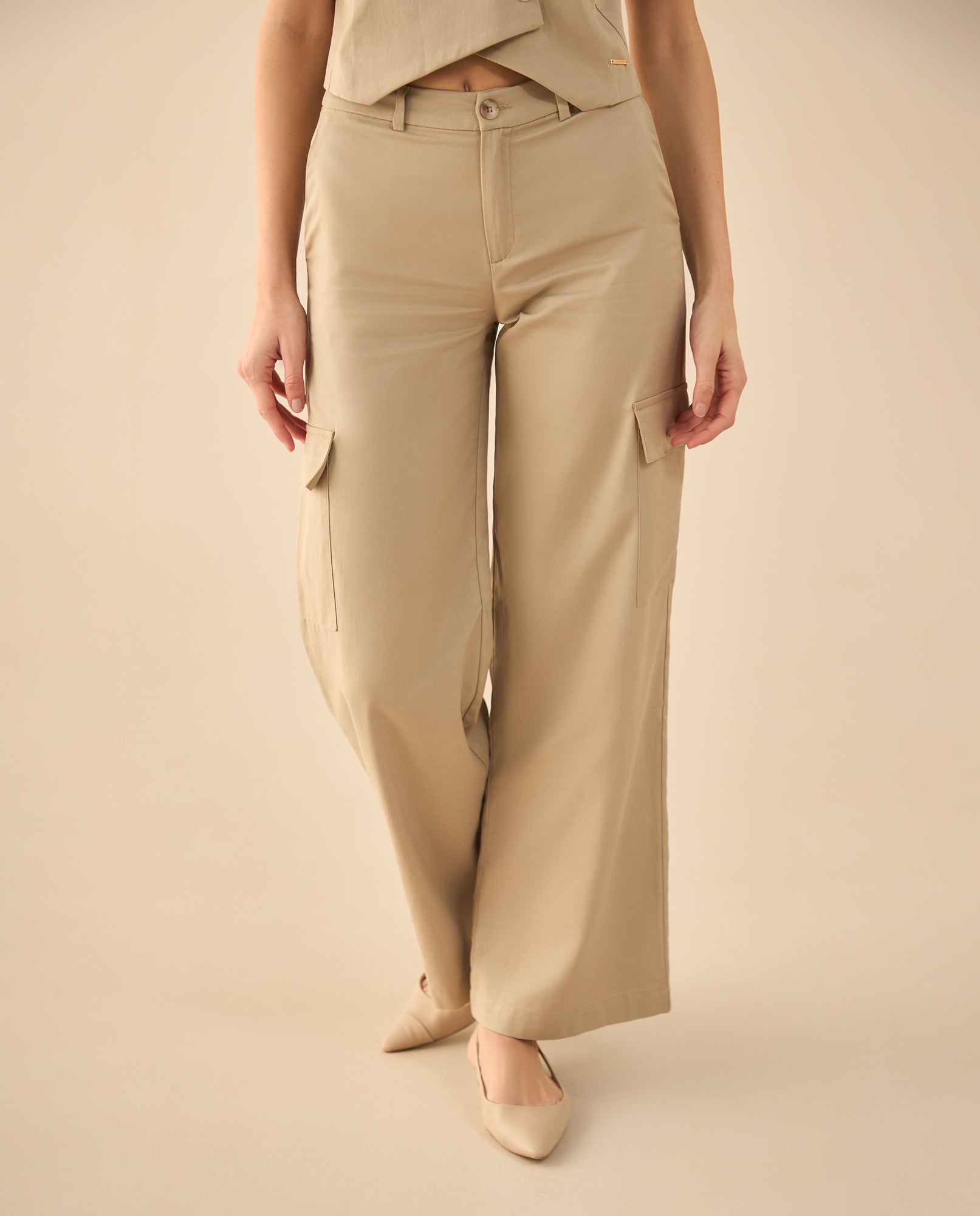Pantalón tipo cargo para mujer - Beige 34_432G000_BEI161105_3