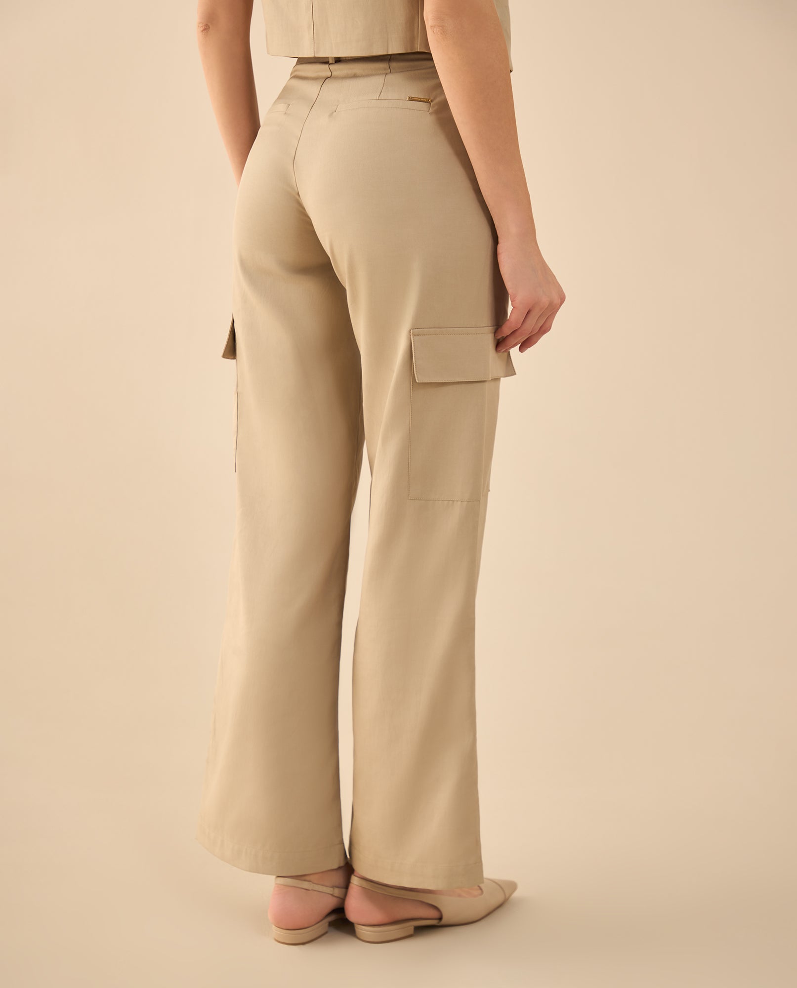 Pantalón tipo cargo para mujer - Beige 34_432G000_BEI161105_4