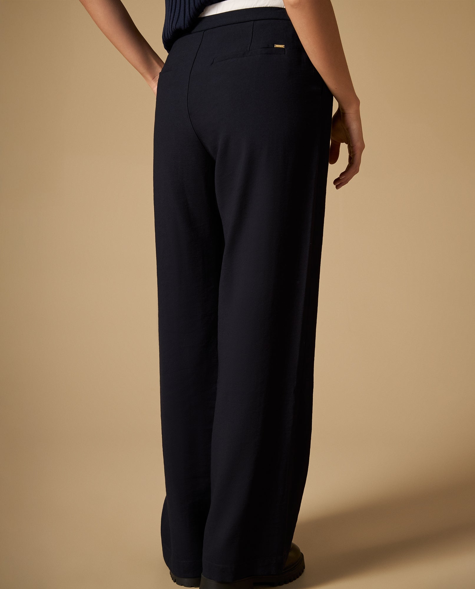 Pantalón jogger de silueta amplia y caída fluida - Azul 34_432H000_AZU193923_5