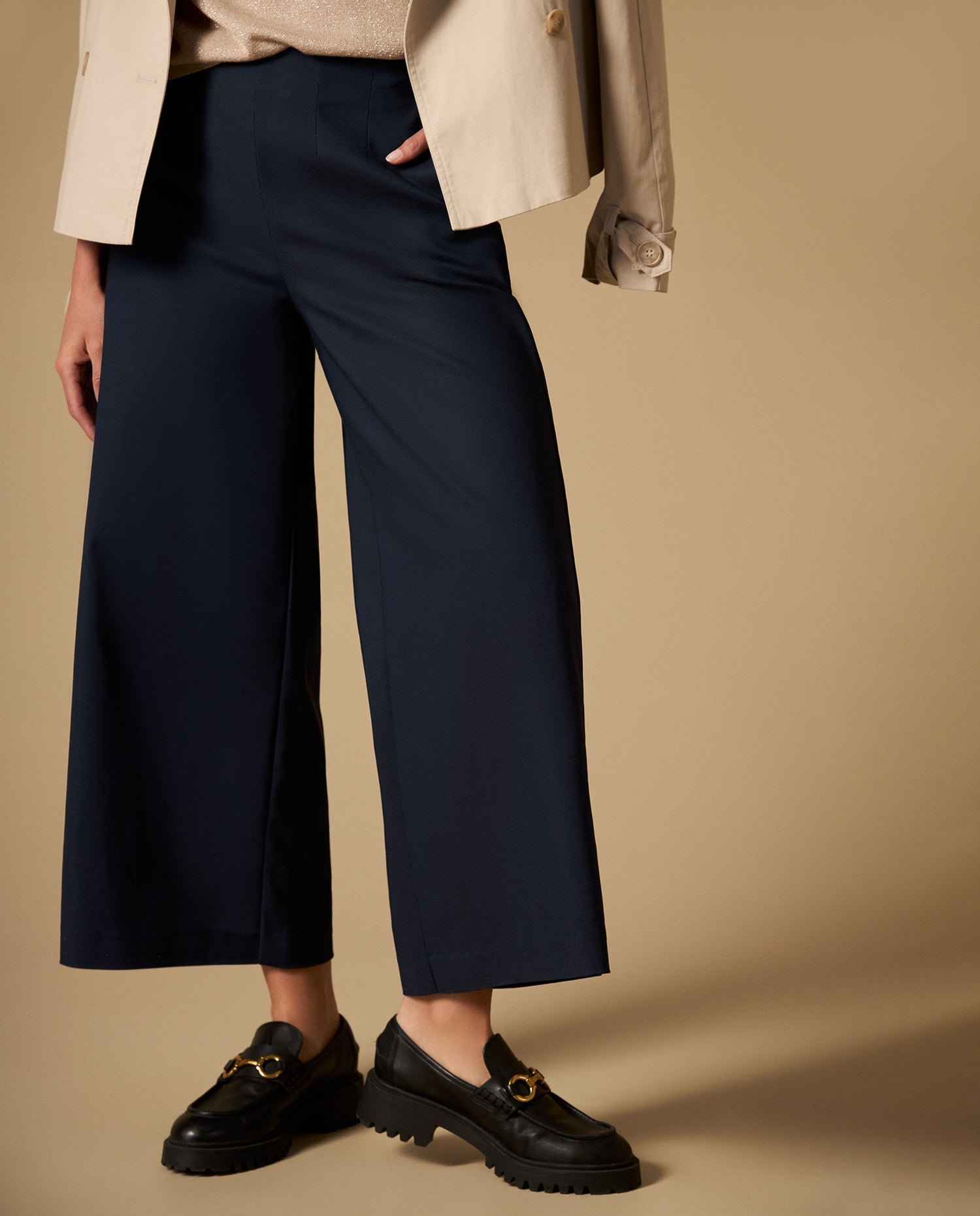 Pantalón culotte con pliegues frontales - Azul