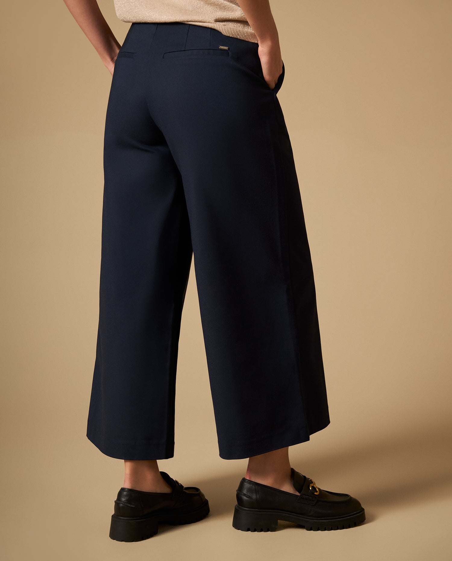 Pantalón culotte con pliegues frontales - Azul