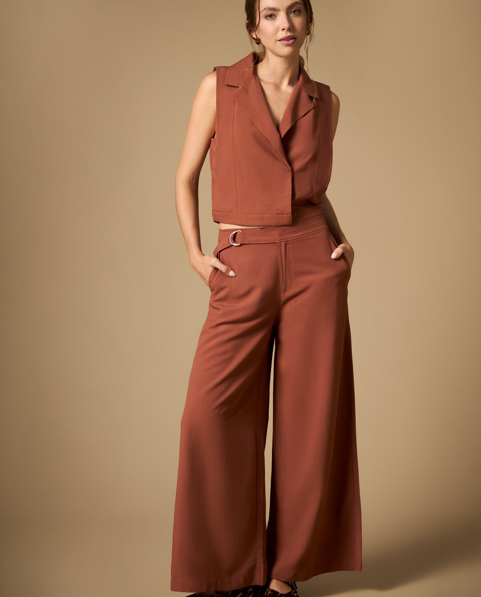 Pantalón culotte de tejido ligero con caída fluida - Cafe 34_432H007_CAF181425_0