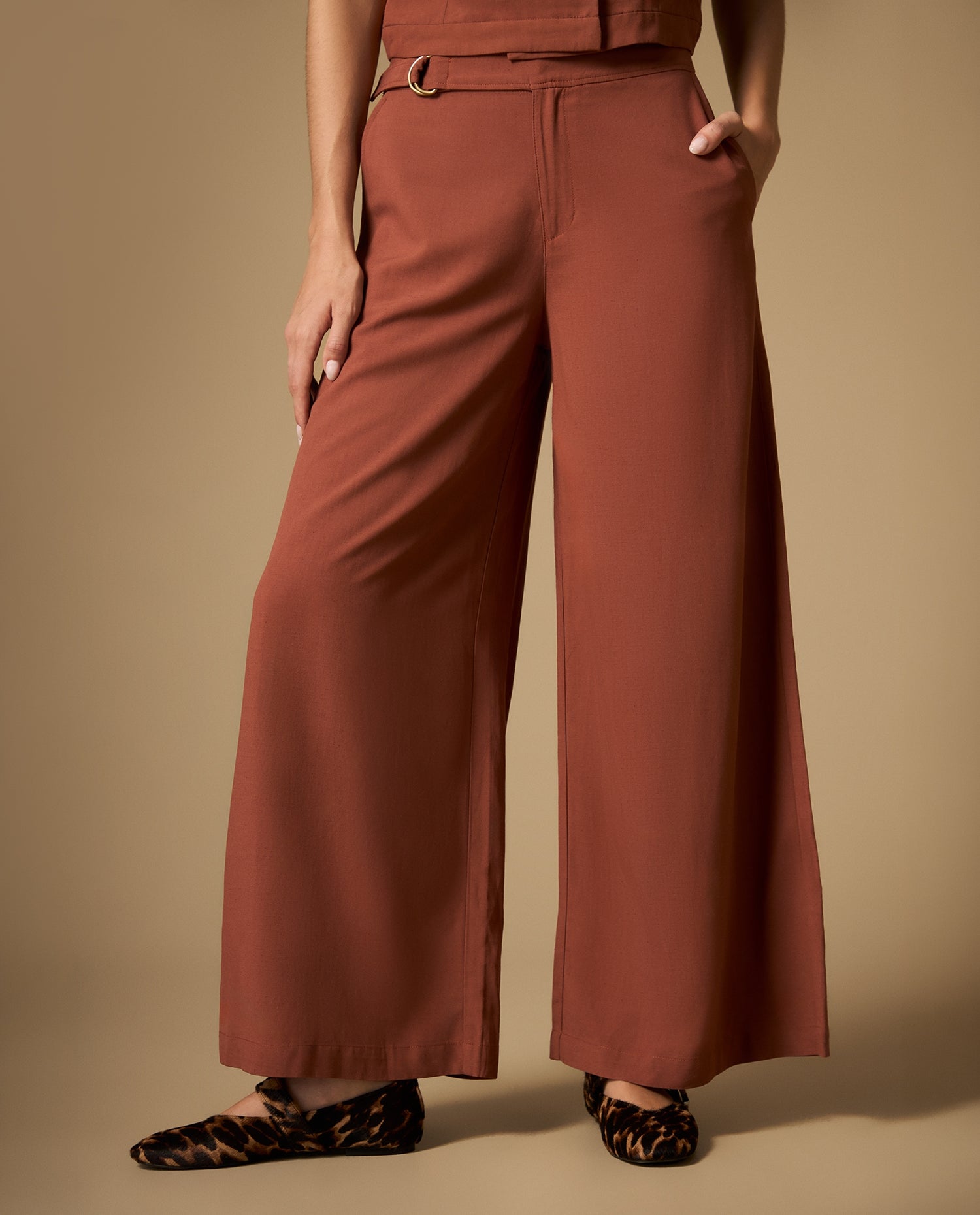 Pantalón culotte de tejido ligero con caída fluida - Cafe