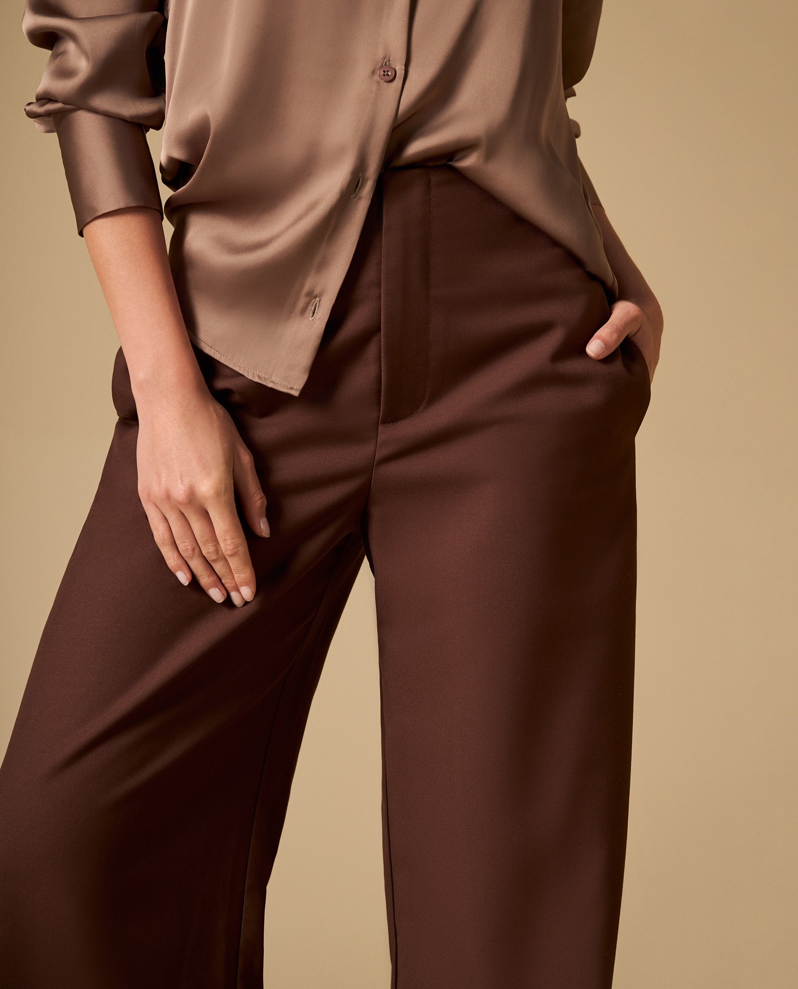 Pantalón culotte con costuras decorativas tiro medio - Café 34_432H203_CAF181222_4