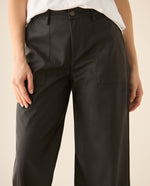 Pantalón bota recta tipo cuero para mujer - Negro