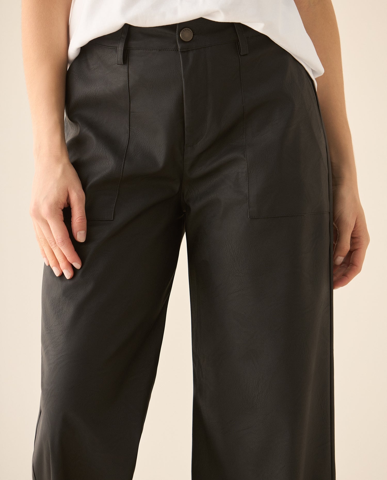 Pantalón bota recta tipo cuero para mujer - Negro