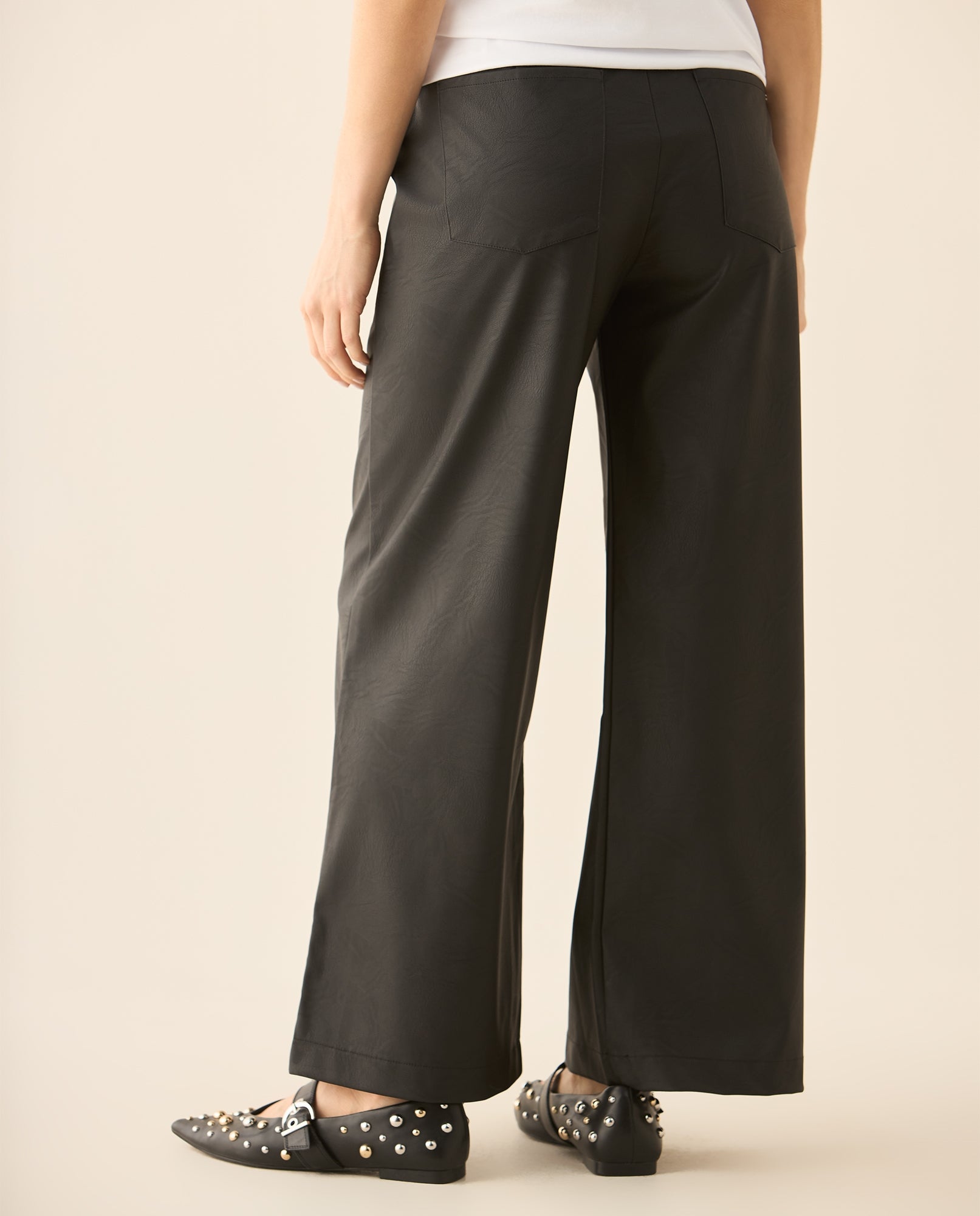 Pantalón bota recta tipo cuero para mujer - Negro 34_433G011_NEG190303_5