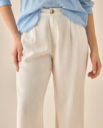 Pantalón bota recta con elastico posterior para mujer - Crudo