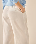 Pantalón bota recta con elastico posterior para mujer - Crudo