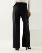 Pantalón con bolsillos laterales para mujer - Negro