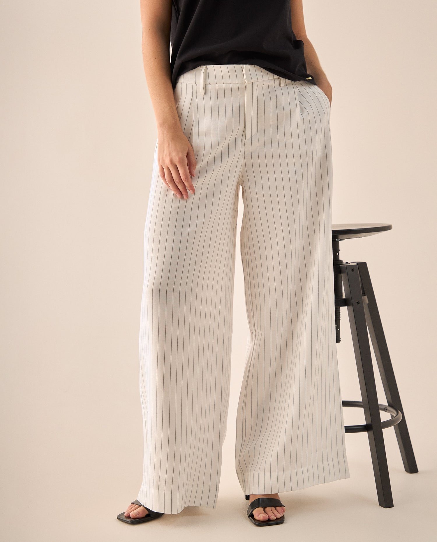 Pantalón Wide Leg con Rayas Verticales - Blanco