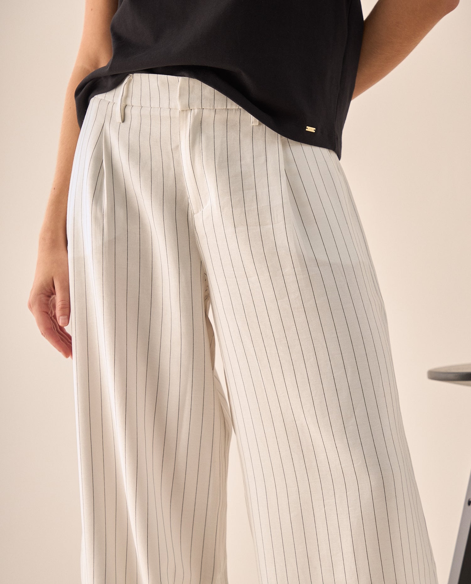Pantalón Wide Leg con Rayas Verticales - Blanco