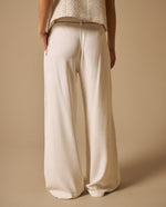 Pantalón Wide Leg con Cadena Dorada - Blanco