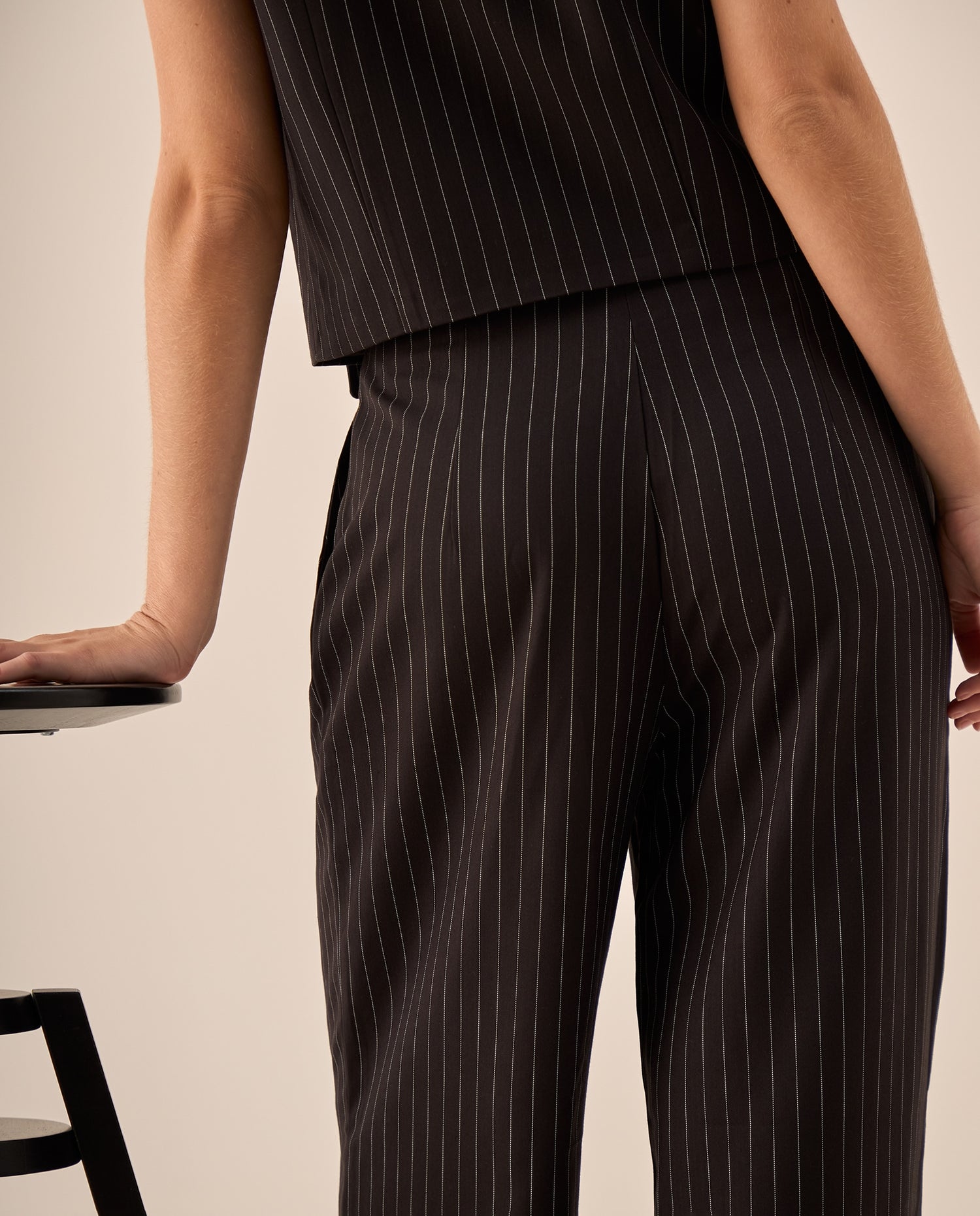 Pantalón Palazzo Negro Rayas Diplomáticas - Negro