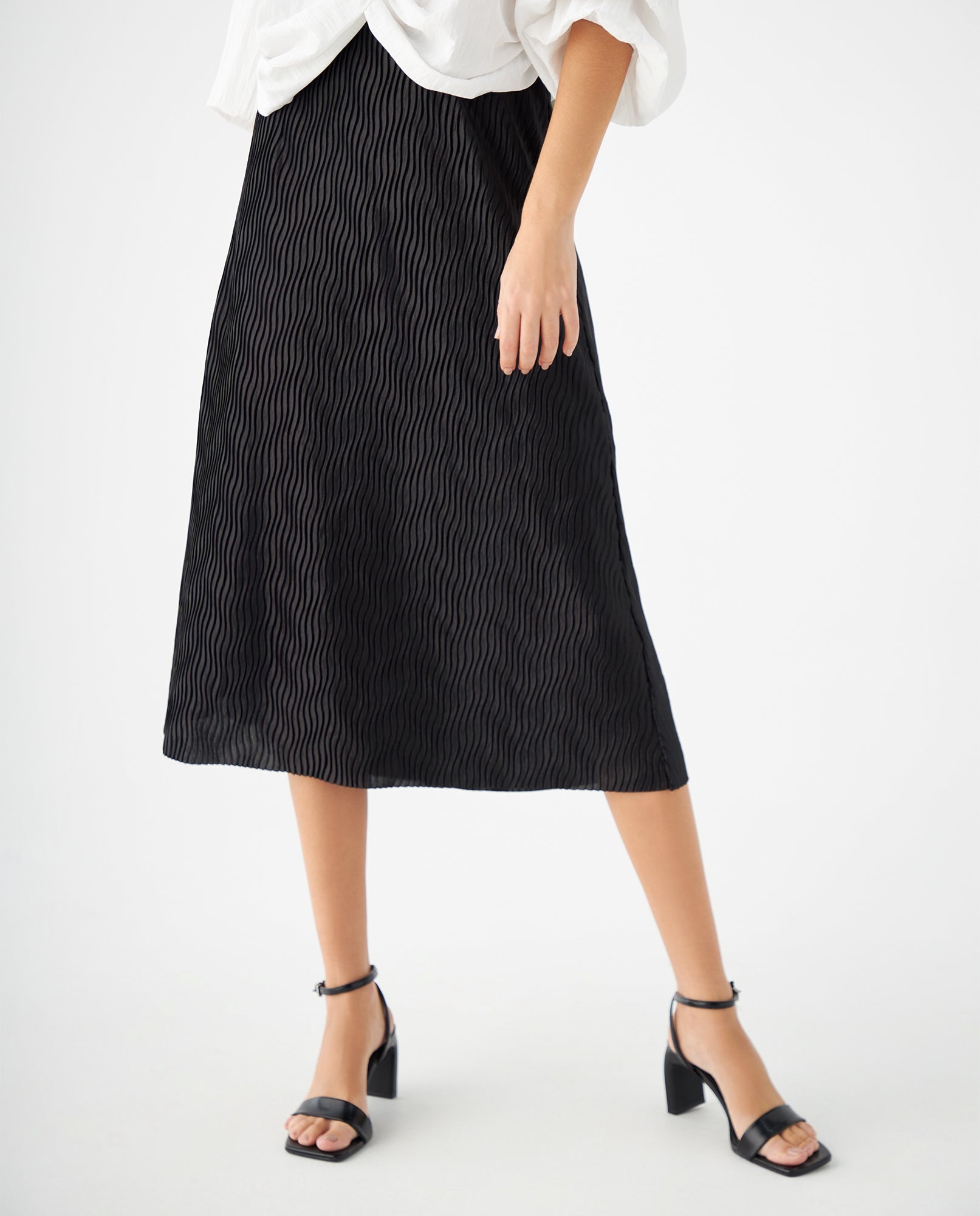 Falda plisada para mujer - Negro 34_449F001_NEG190303_3