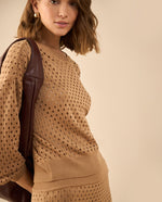 Camisa tejida con detalles desagujados para mujer - Café