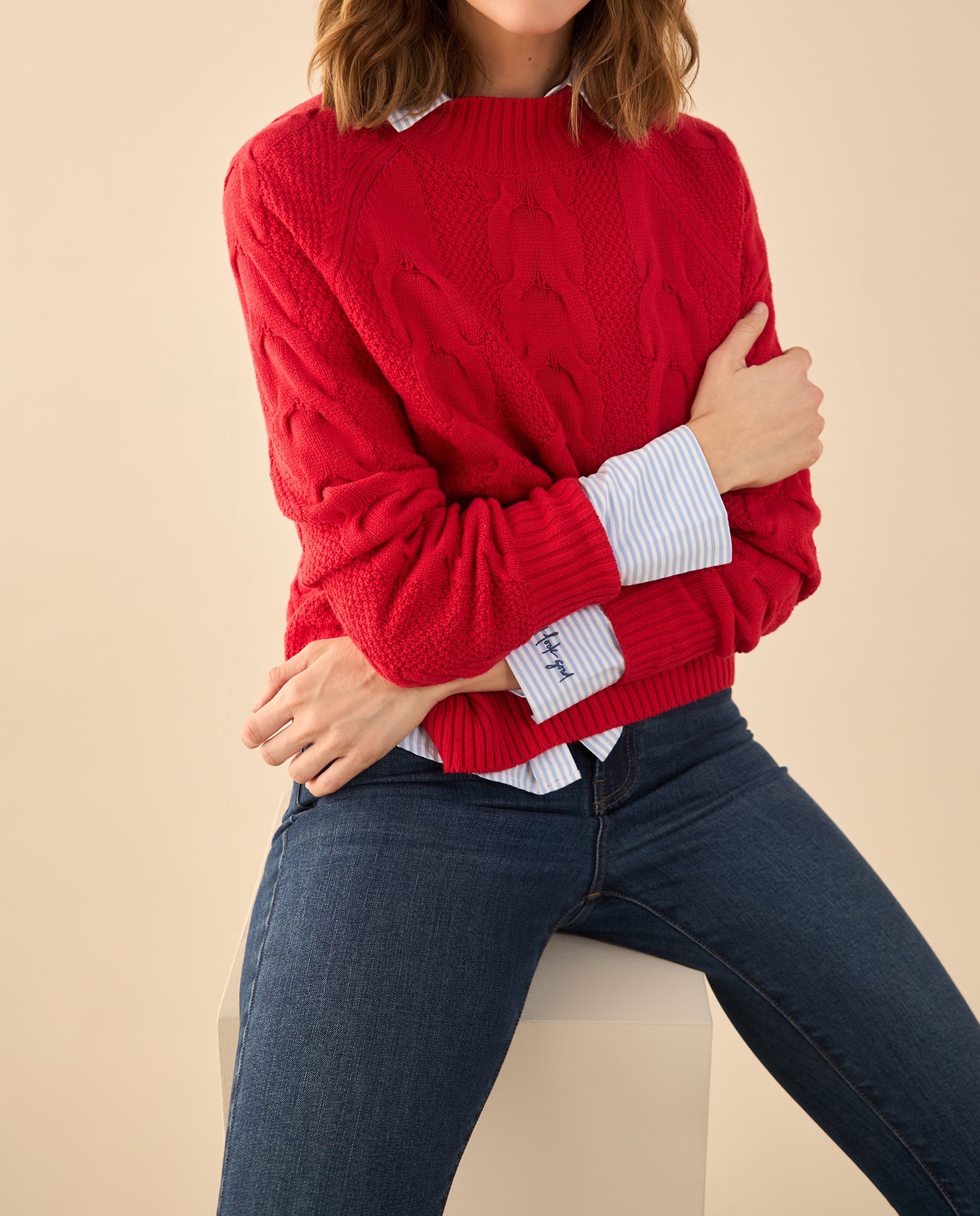 Buzo tejido de diseño cerrado para mujer - Rojo