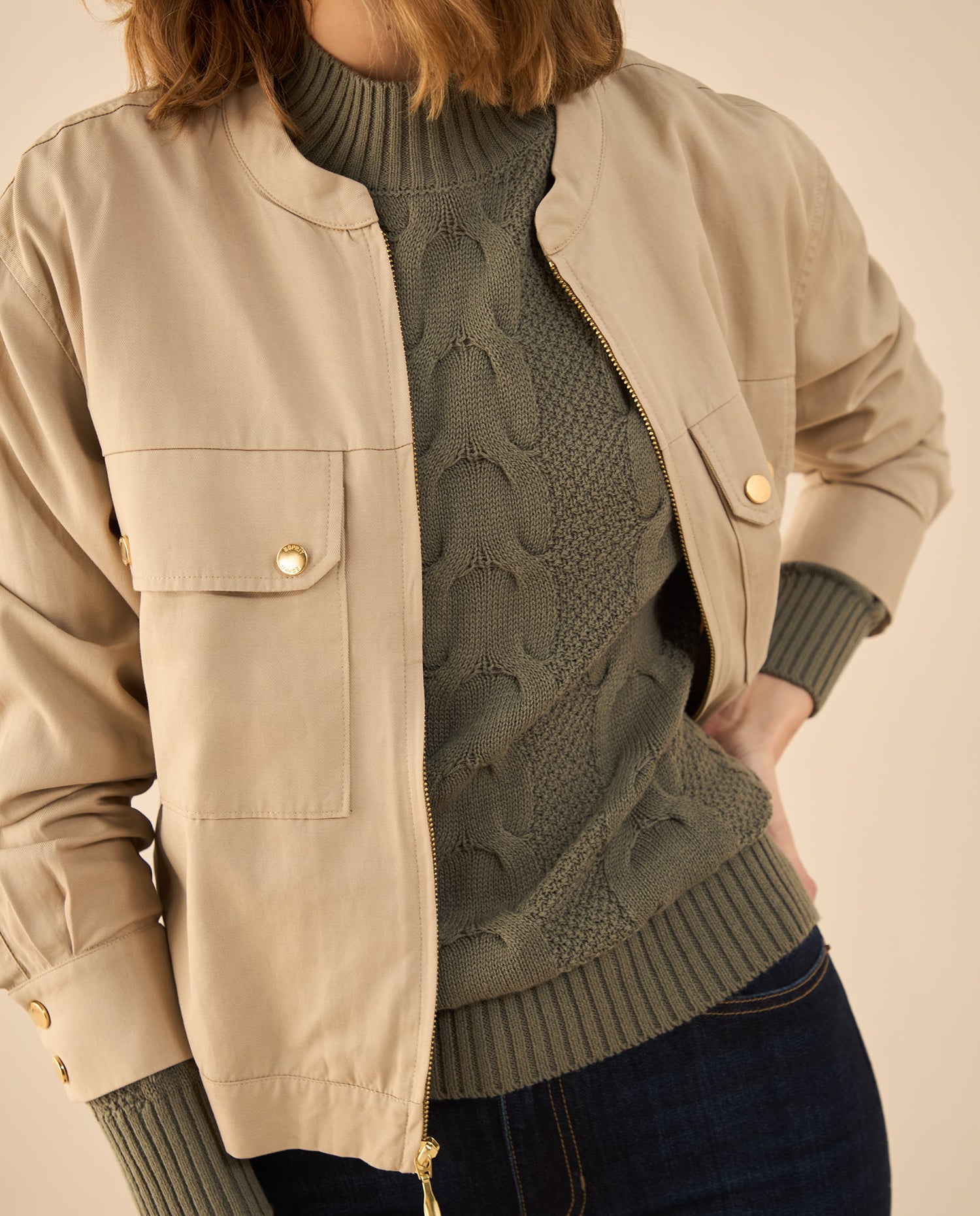 Buzo tejido de diseño cerrado para mujer - Verde