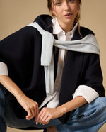 Capa tejida con cuello tipo ojal silueta cardigan - Azul