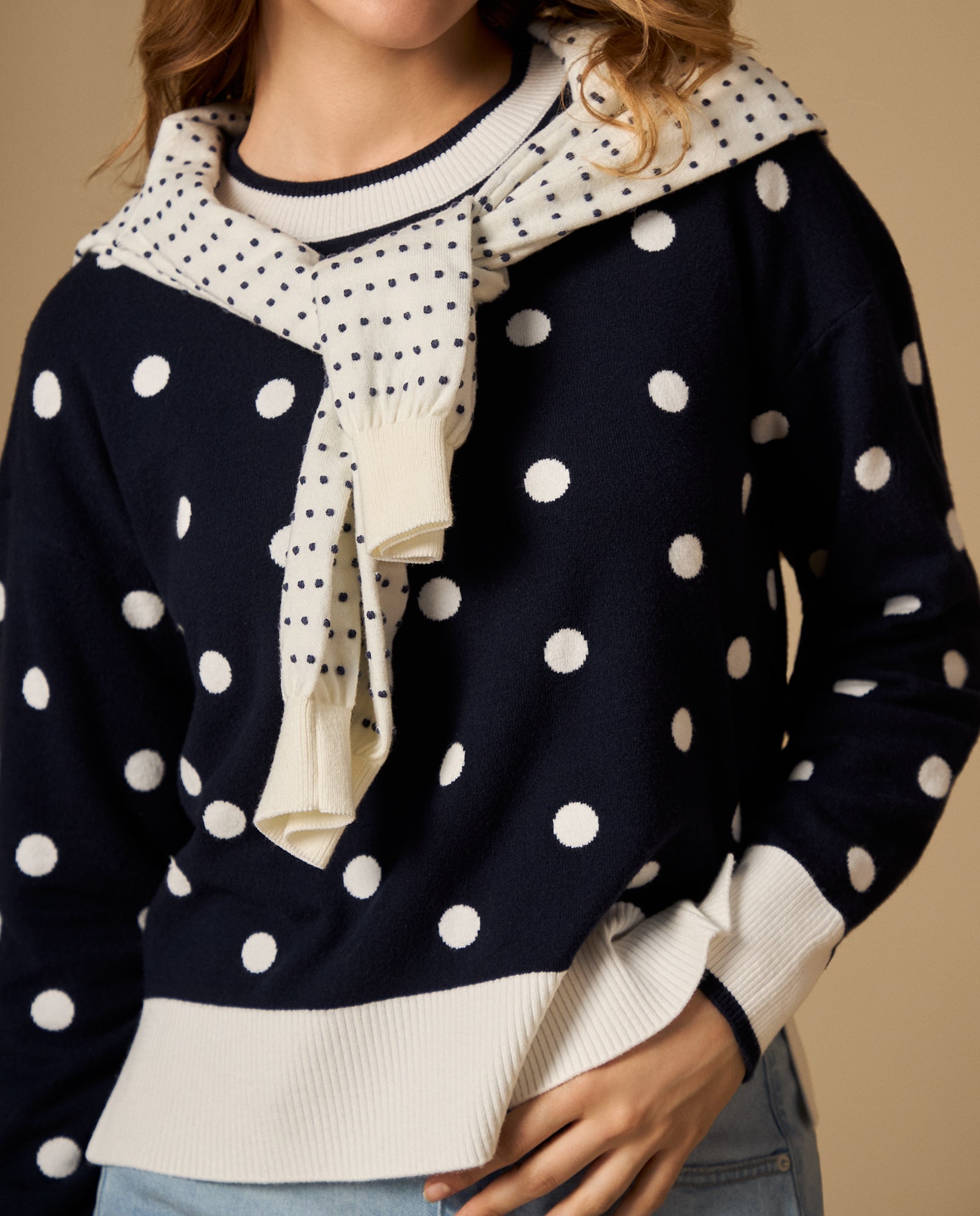 Suéter tejido cardigan con hombro caído y diseño de puntos - Azul 34_462H220_AZU174320_5