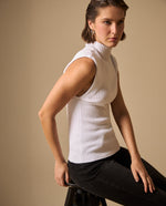 Camisa Tejida Cuello Alto Sin Mangas - Crudo
