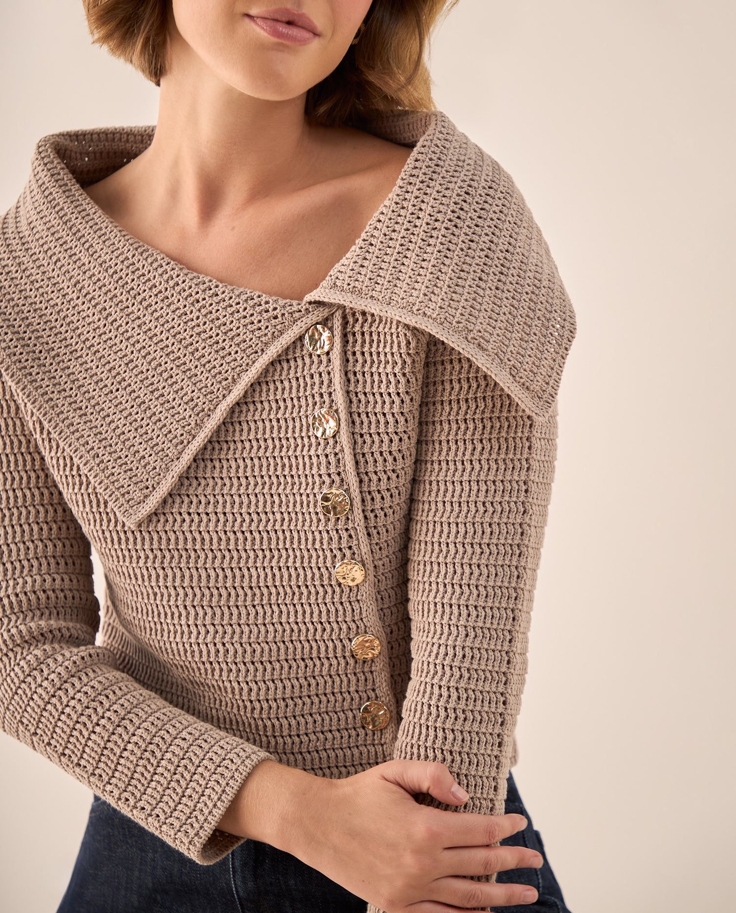Suéter Tejido Cuello Amplio Beige - Beige