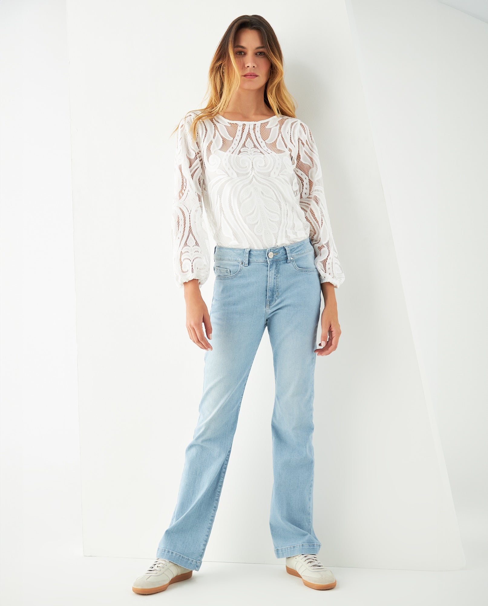 Jean Flare cinco bolsillos para mujer - Azul 34_471F004_AZU114604_6