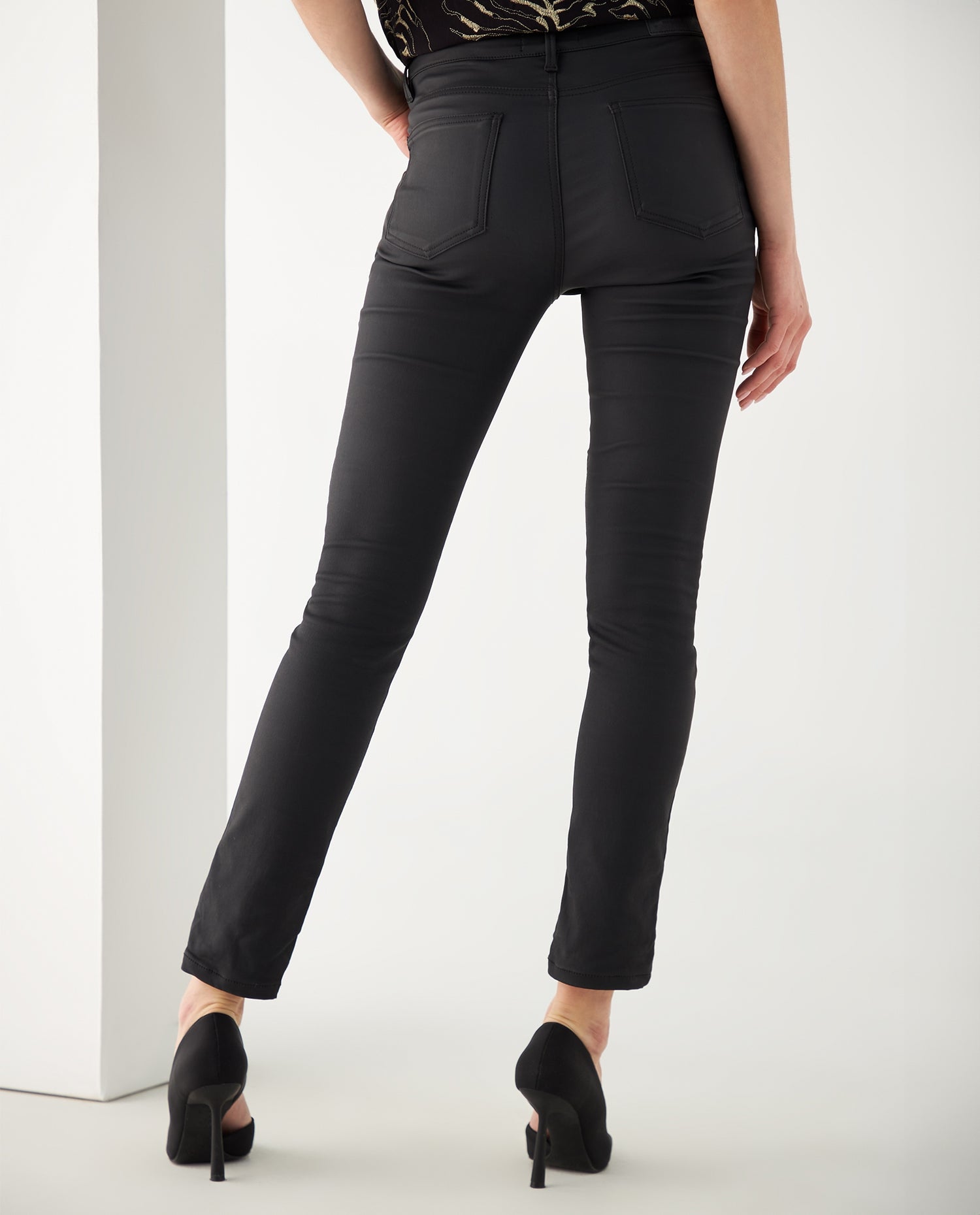 Pantalón skinny tipo cuero para mujer - Negro
