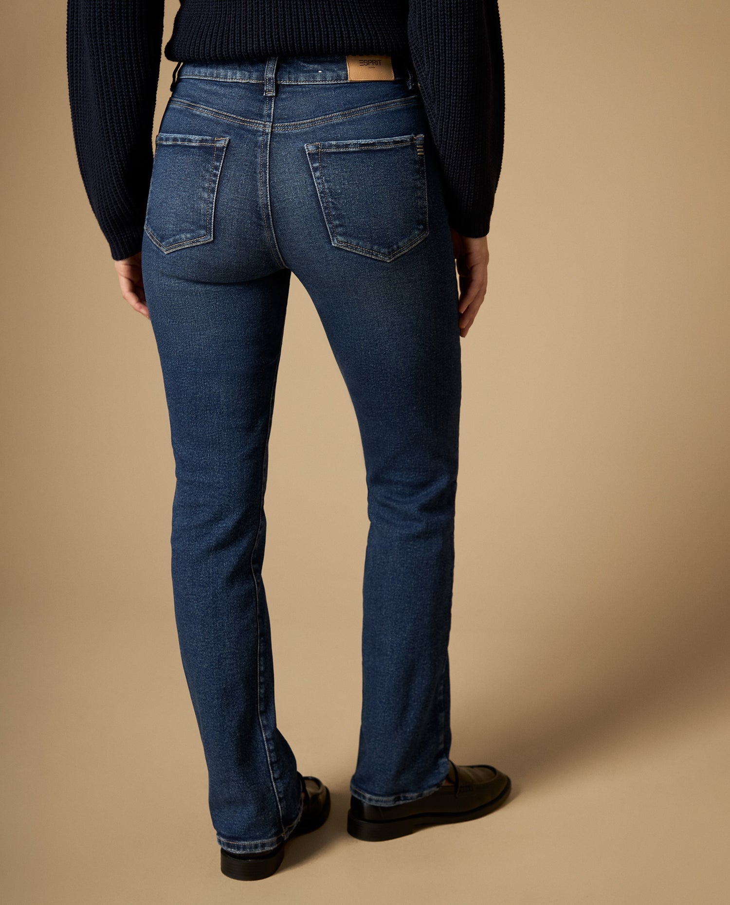 Jean straight tobillero de línea clásica - Azul