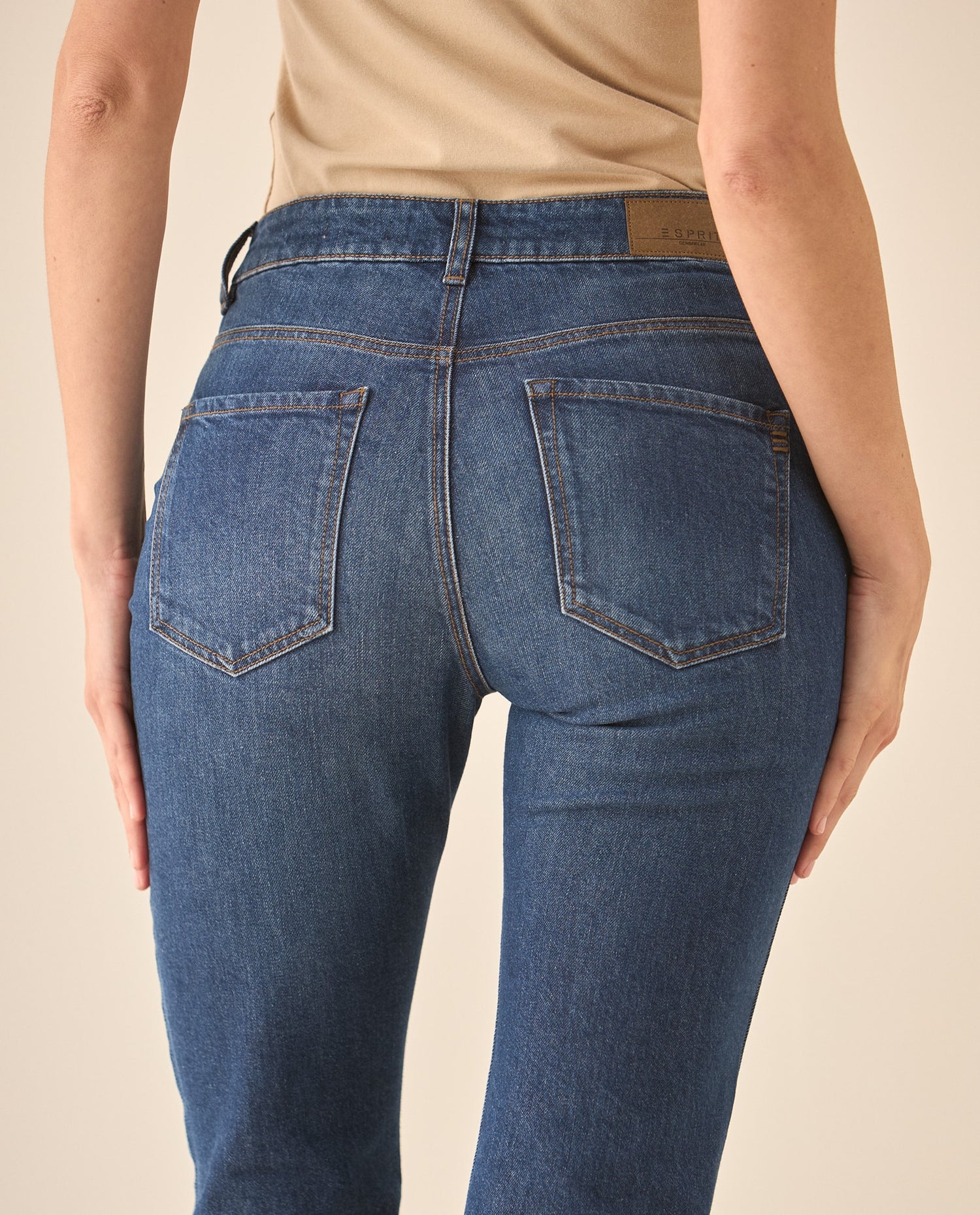 Jean Boot cut tono medio oscuro para mujer - Azul