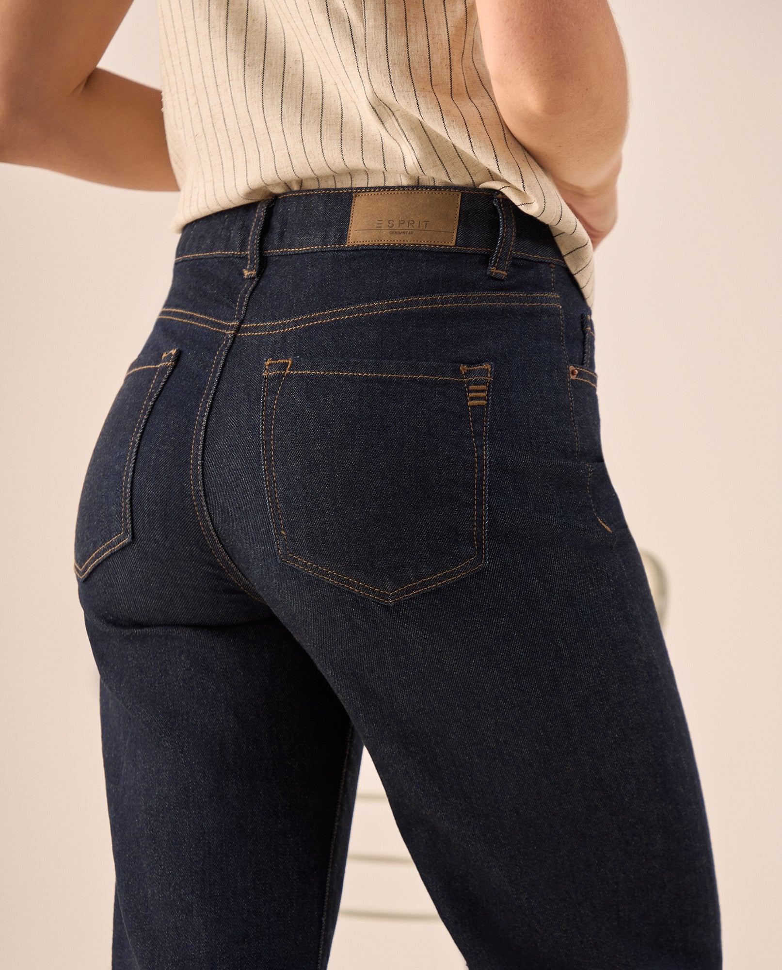 Jean Straight Azul Oscuro con Dobladillo Único - Azul 34_479G006_AZU193924_6