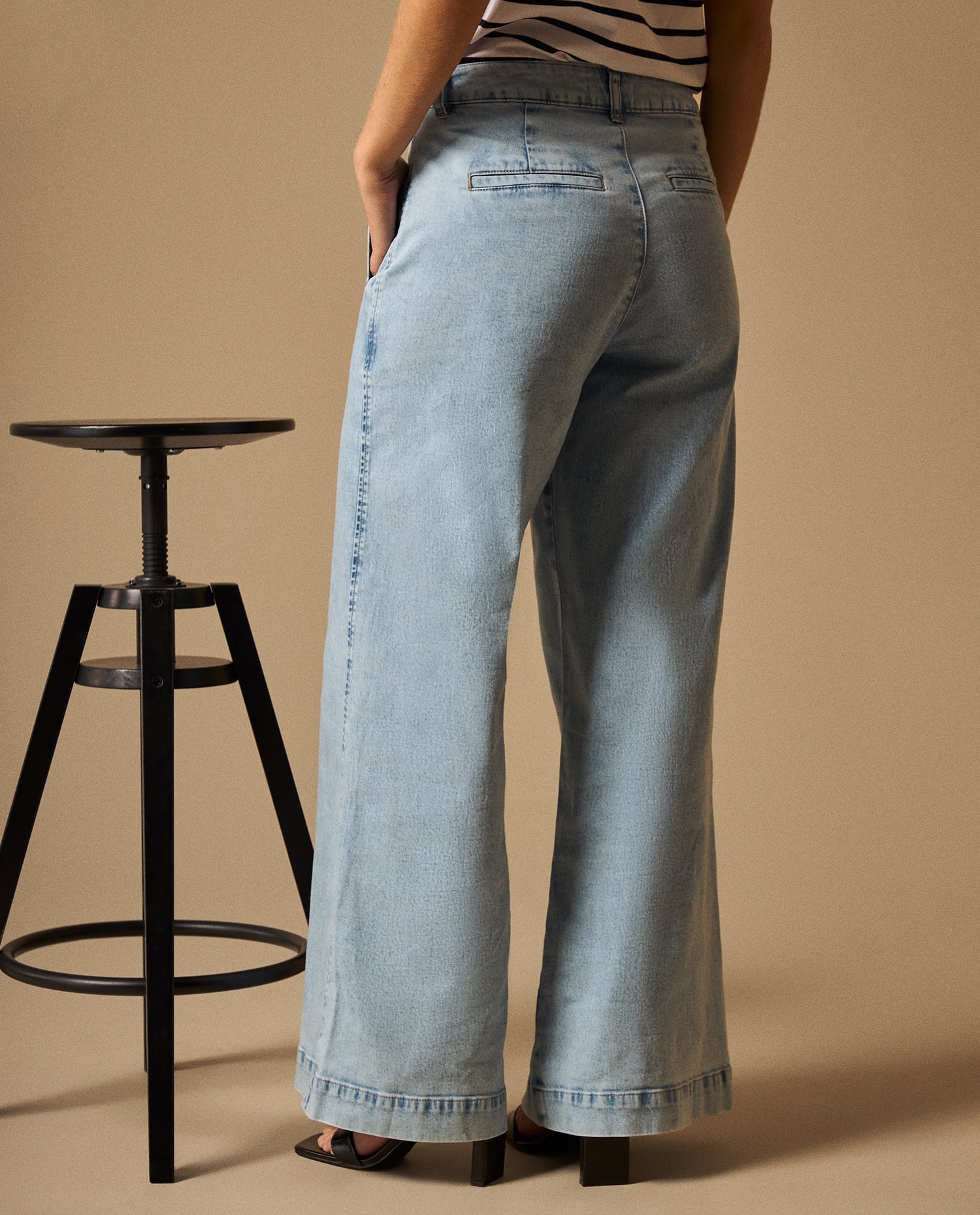 Jean Wide Leg Azul Claro Tiro Alto - Azul