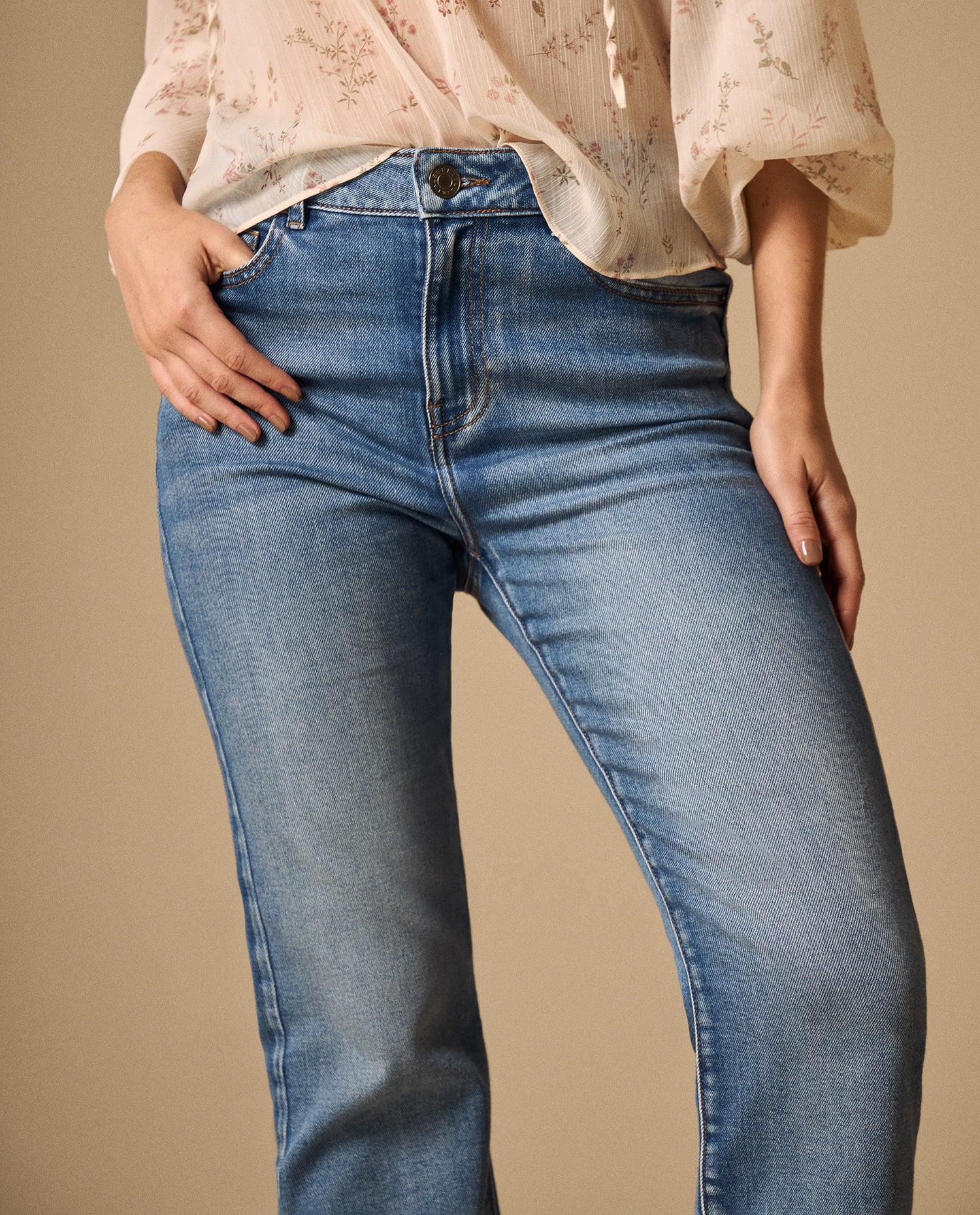 Jean Straight Azul Oscuro con Lavado Stone Wash - Azul