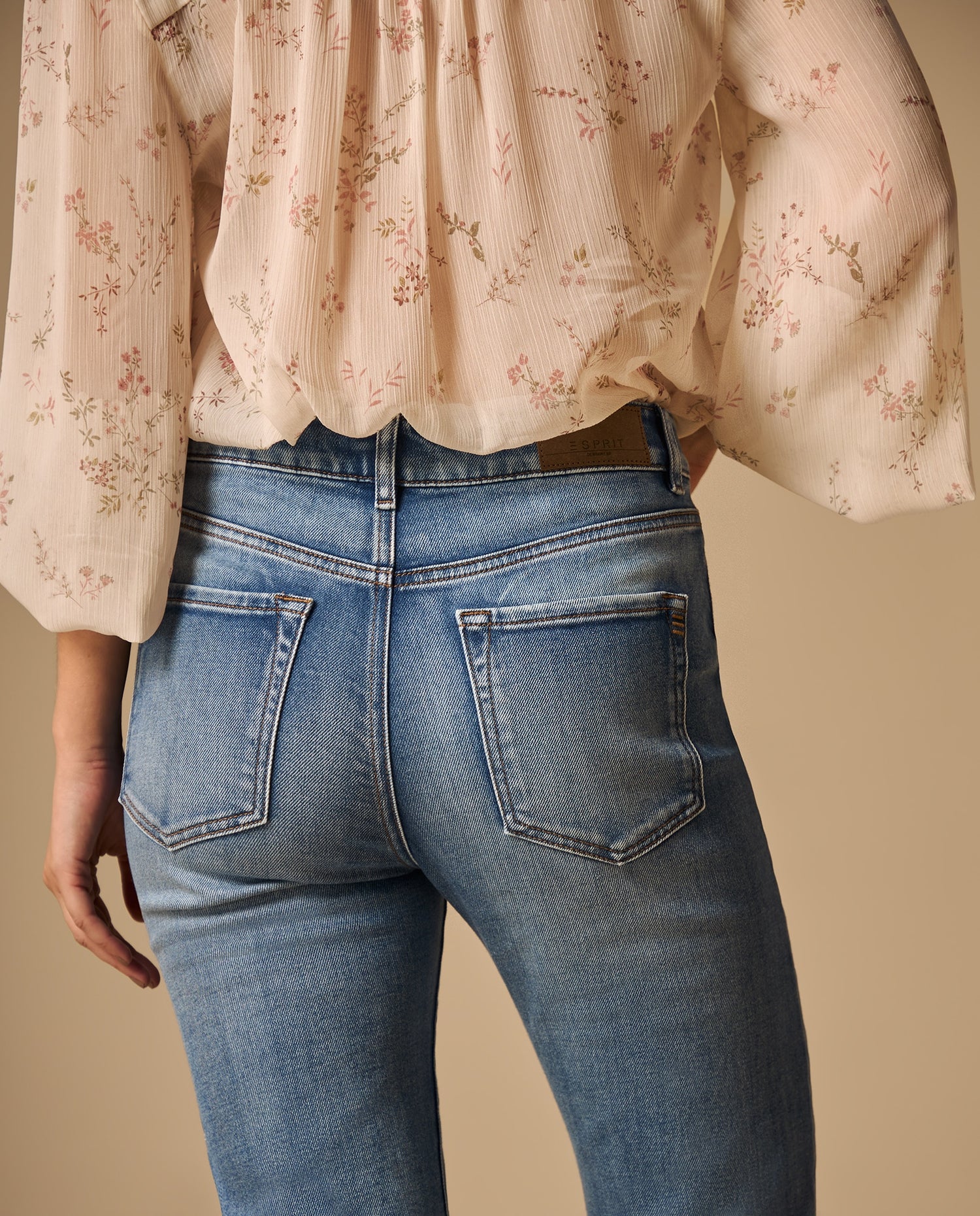 Jean Straight Azul Oscuro con Lavado Stone Wash - Azul