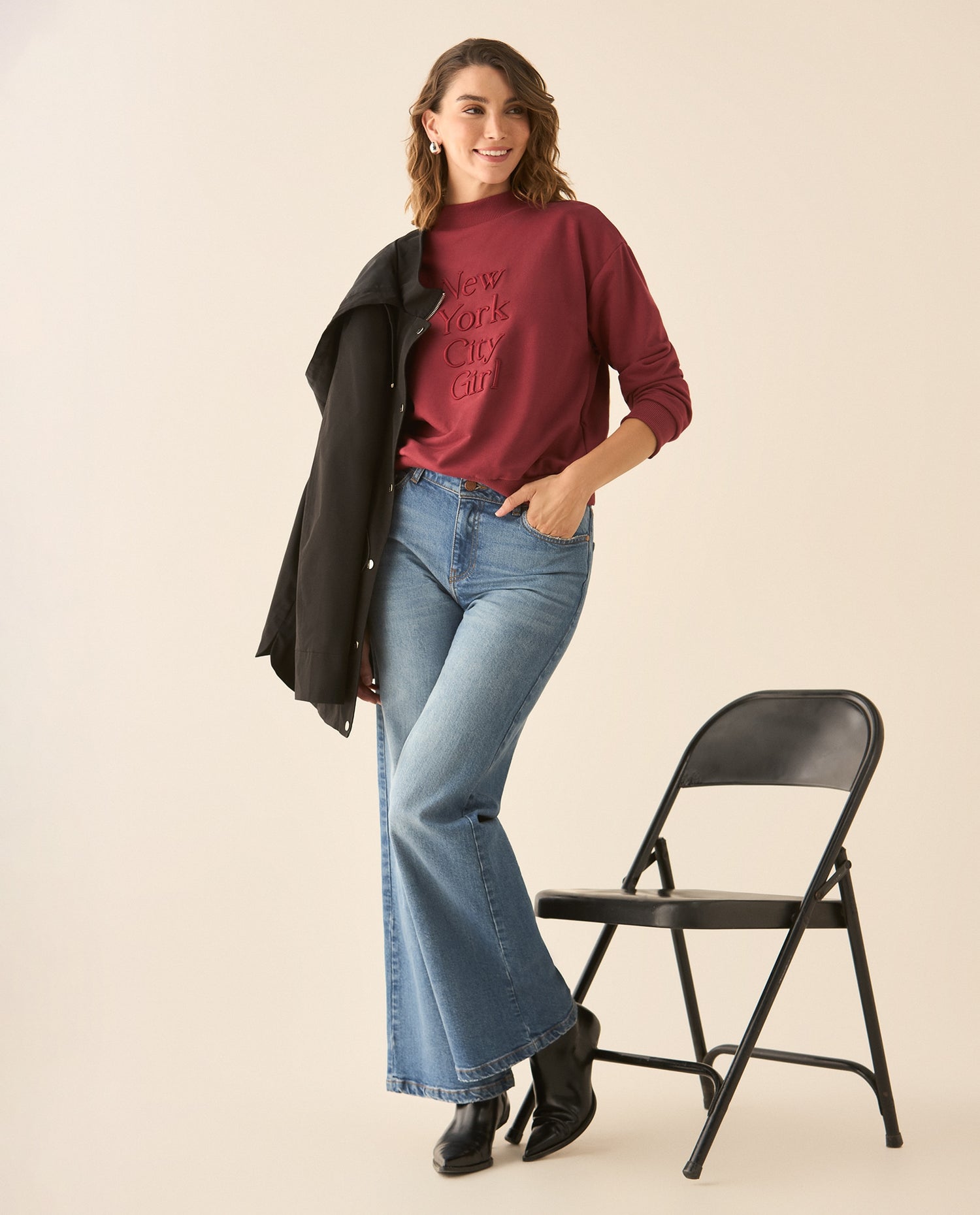 Buzo cuello redondo bordado para mujer  - Rojo