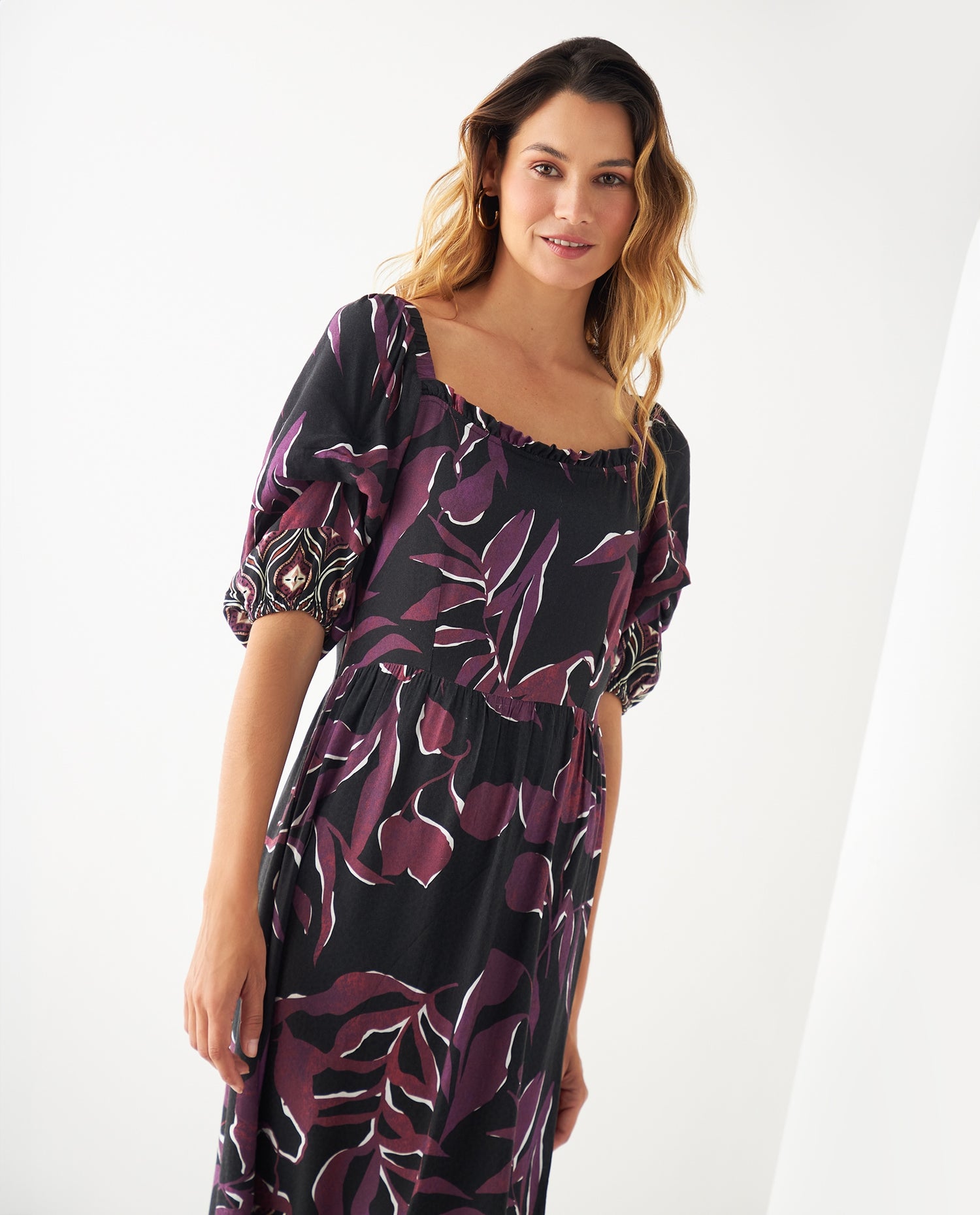 Vestido midi estampado para mujer - Morado