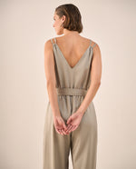 Enterizo Cruzado Beige con Tirantes Ajustables - Café