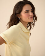 Camiseta polo con mini print - Amarillo