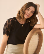 Camiseta con detalles desagujados para mujer - Negro