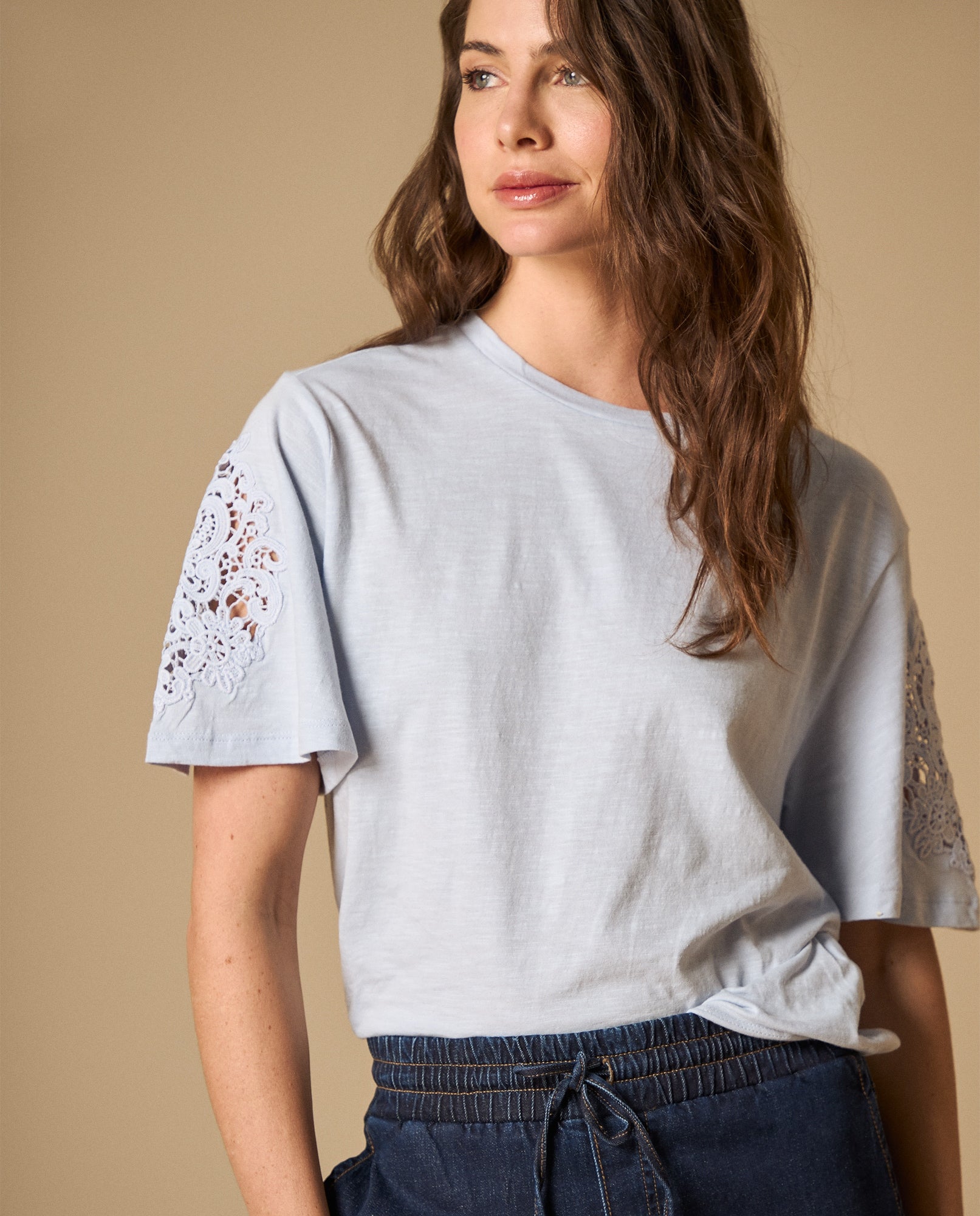 Camiseta manga corta con bordado en mangas - Azul 34_601H221_AZU144306_4