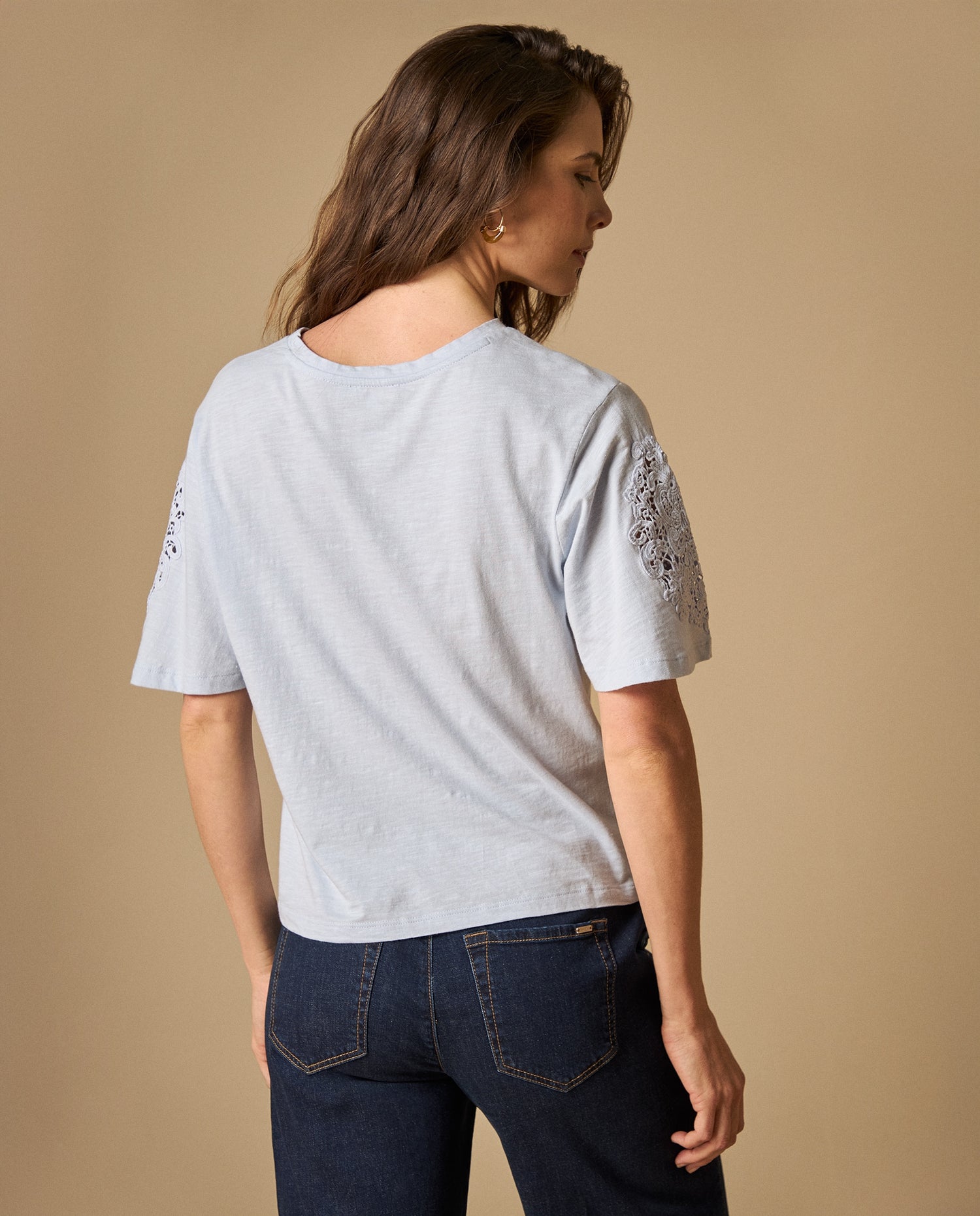 Camiseta manga corta con bordado en mangas - Azul