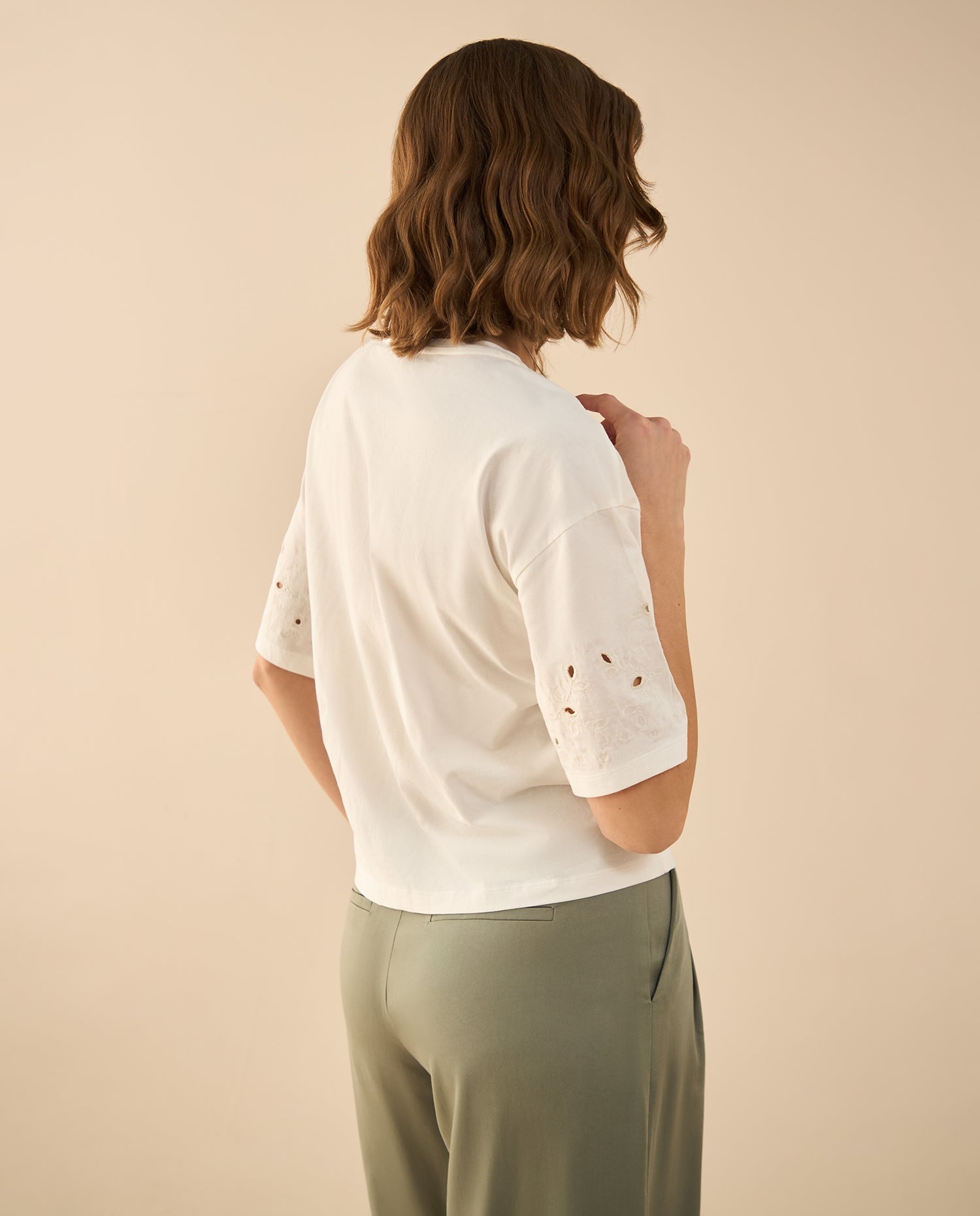 Camiseta con detalles desagujados para mujer - Blanco