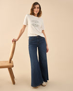 Camiseta estampada con apliques para mujer - Blanco