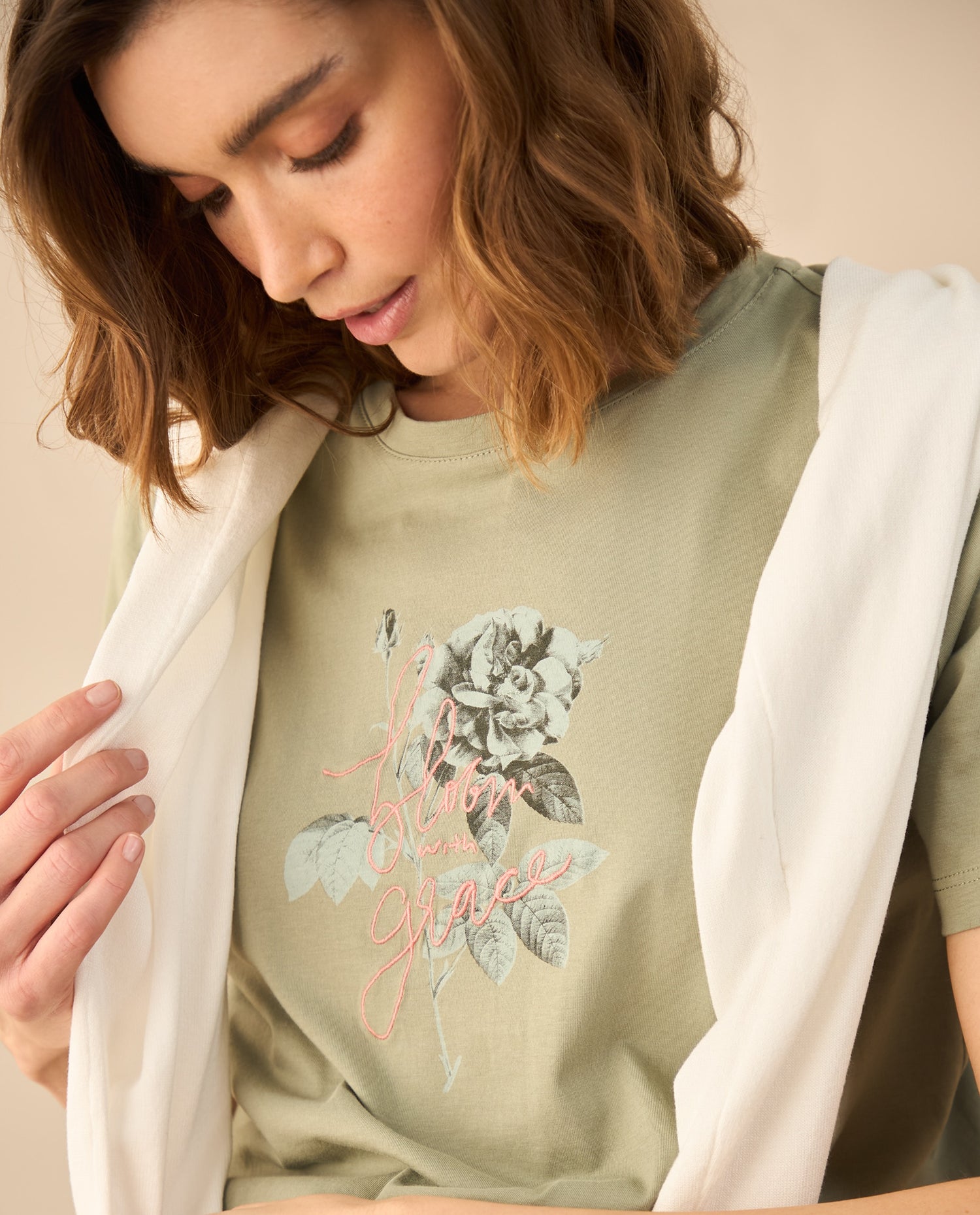 Camiseta estampada con apliques para mujer - Verde