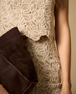 Crop top asimétrico de un solo hombro con bordado floral - Beige