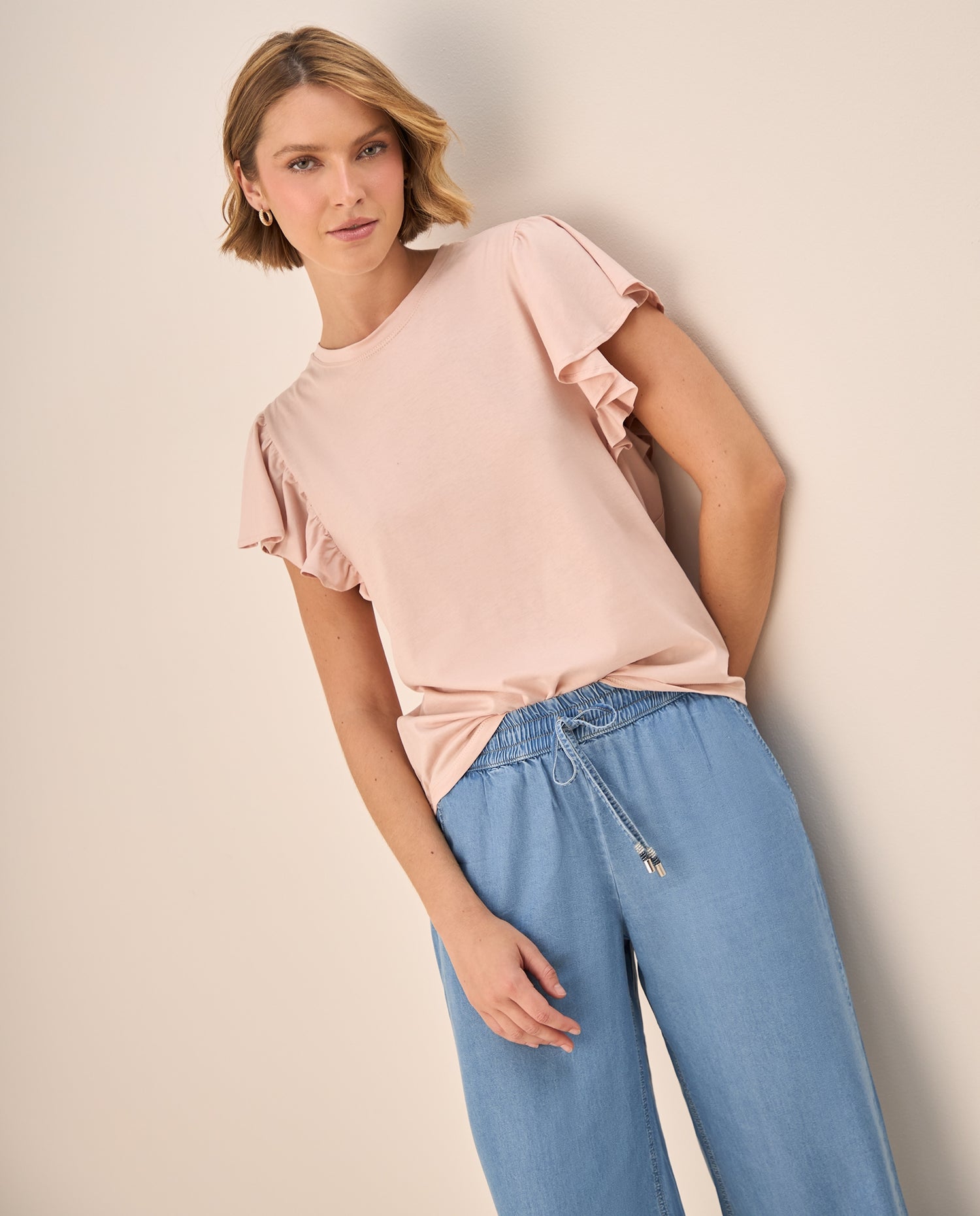 Camiseta Rosa con Volantes Románticos - Rosa