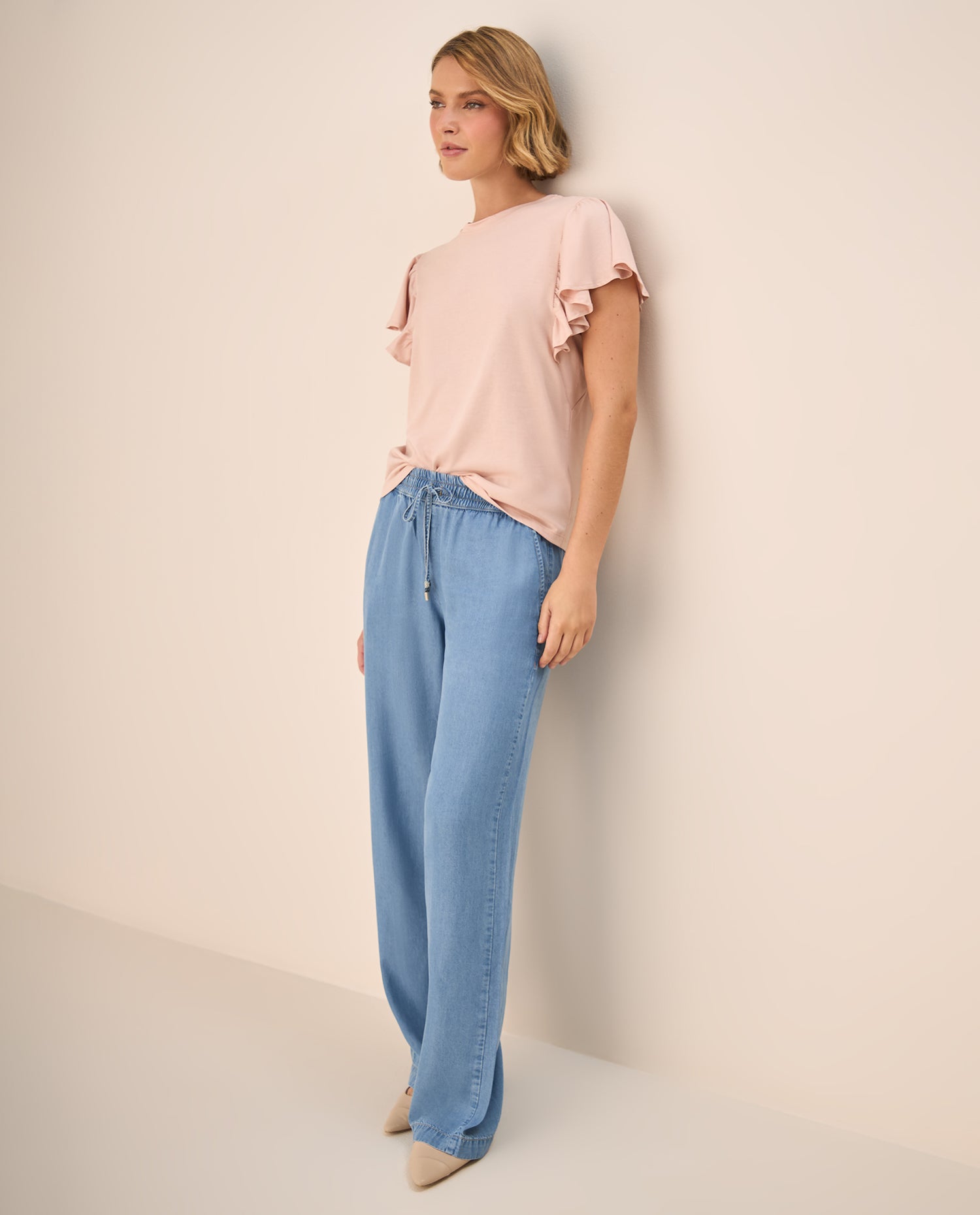 Camiseta Rosa con Volantes Románticos - Rosa
